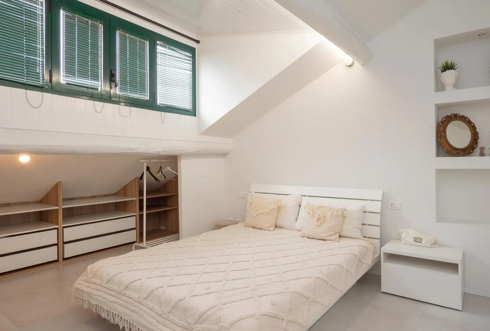 I Host Apartment - Jenner 14 Milan 0*,  Italy