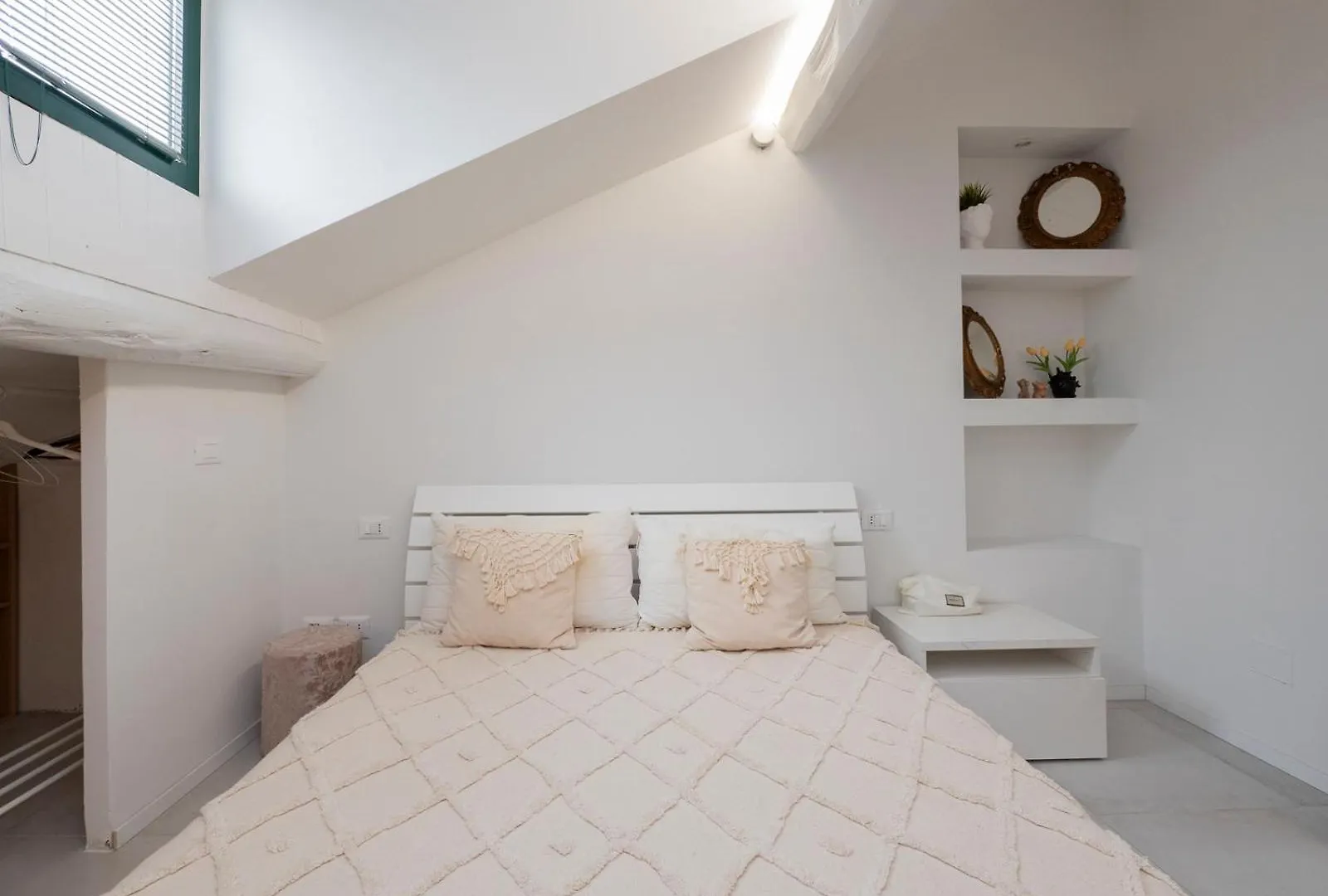 I Host Apartment - Jenner 14 Milan